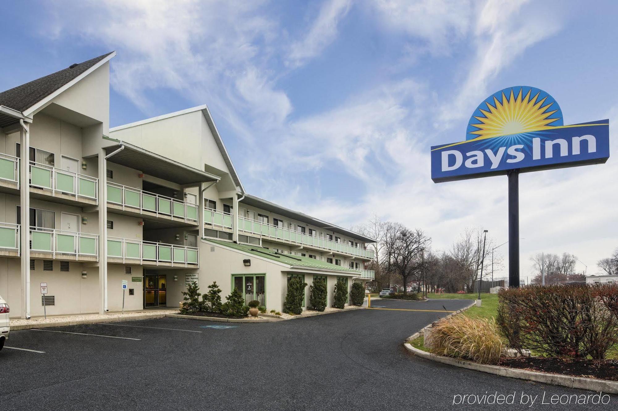 Days By Wyndham North