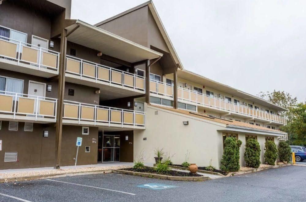 Days By Wyndham North Hotel 3*